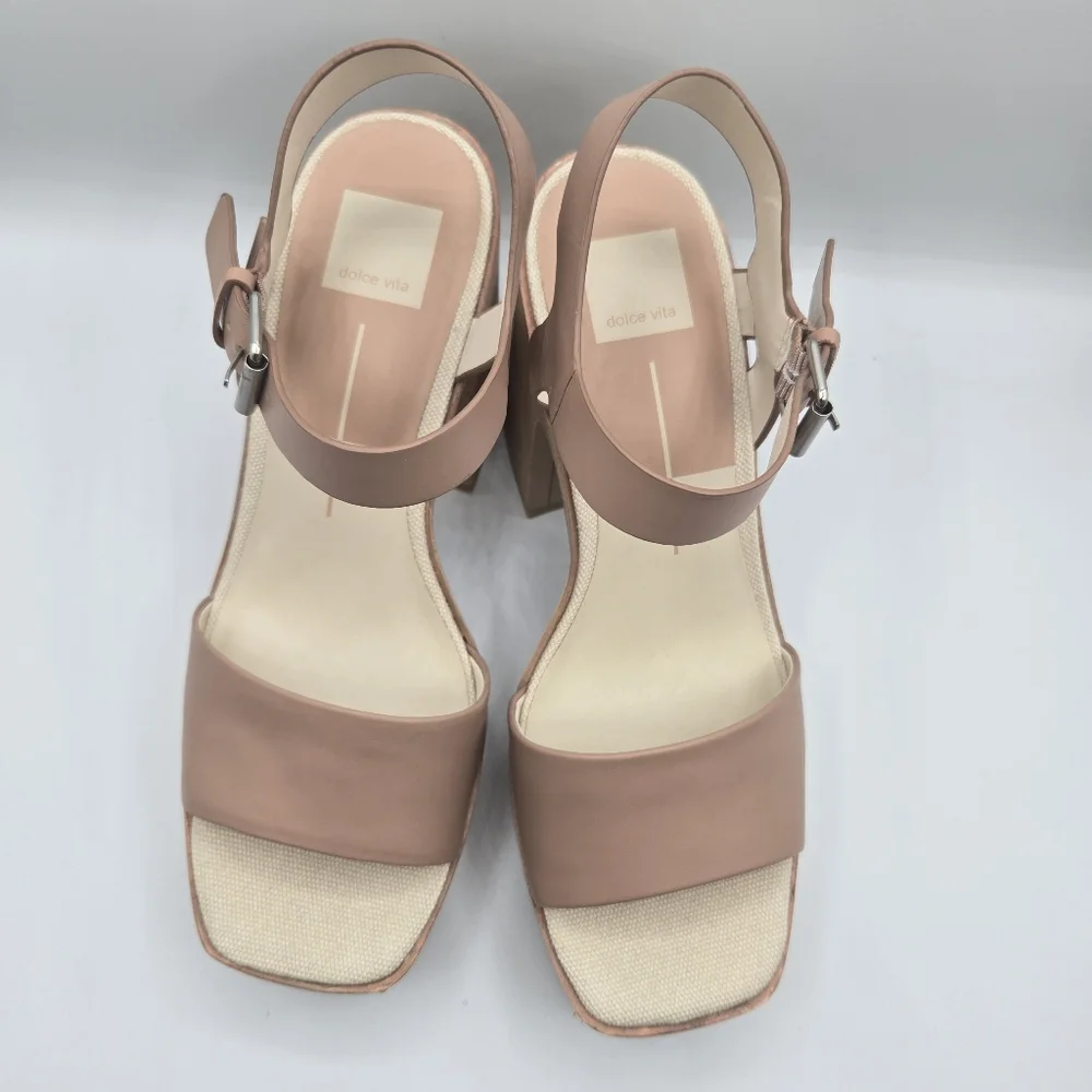 DOLCE VITA NWOT Wallis Chunky Heel Woodgrain Platform Heels in Beige